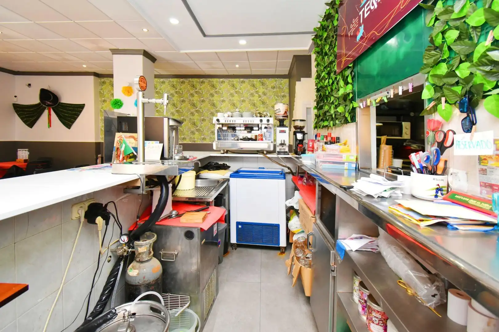 Cocina de Local en venta en El Ejido con Aire acondicionado