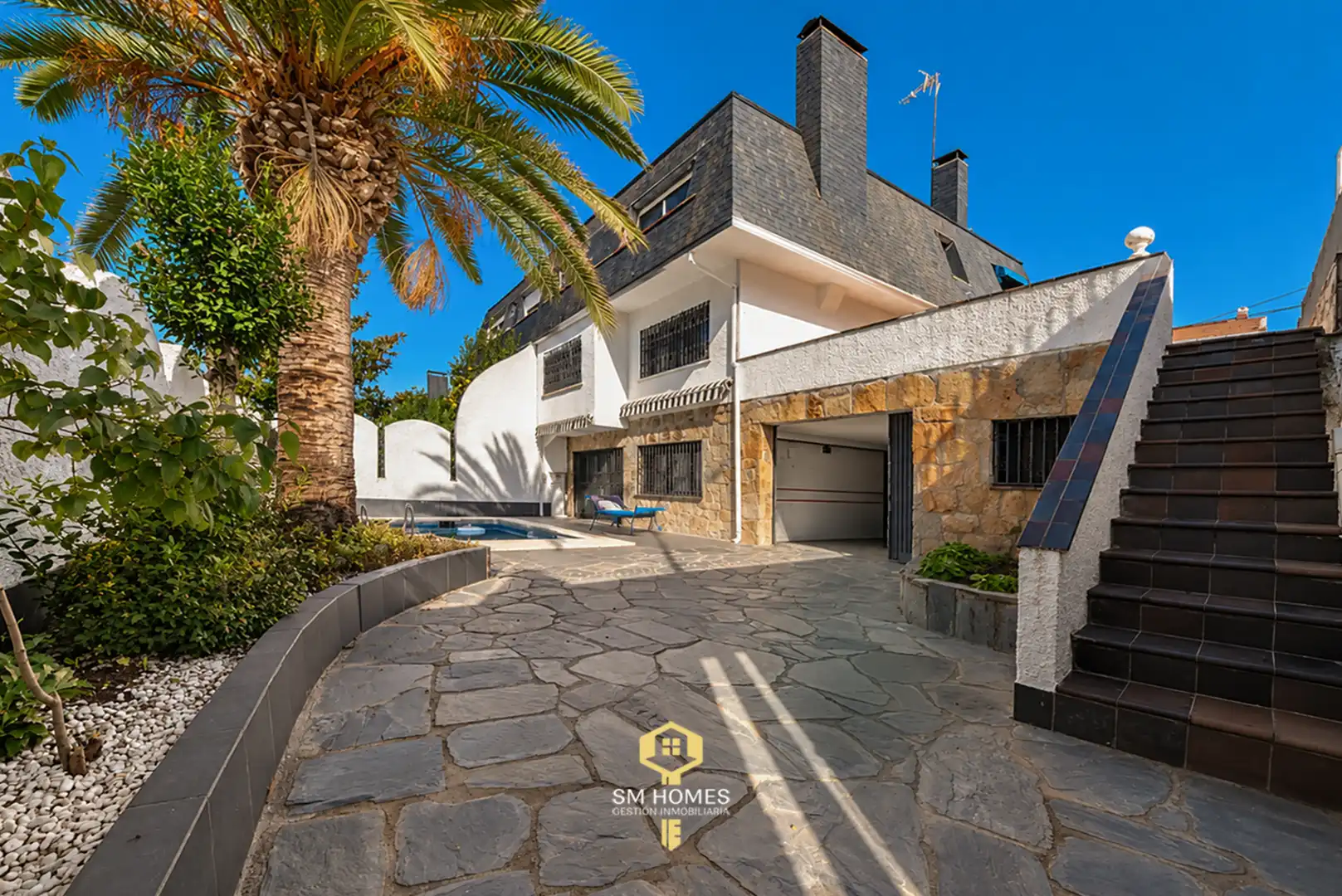 Vista exterior de Casa o chalet en venta en Fuencarral - El Pardo