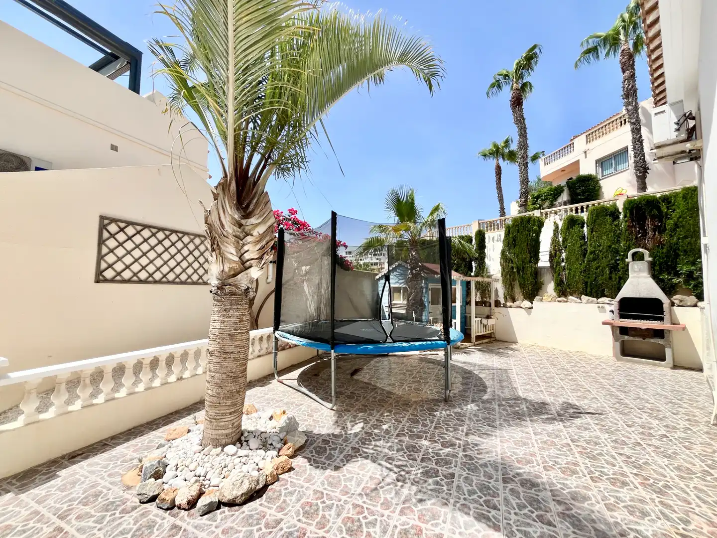 Jardí de Casa o xalet en venda en Orihuela amb Aire condicionat, Calefacció i Jardí privat