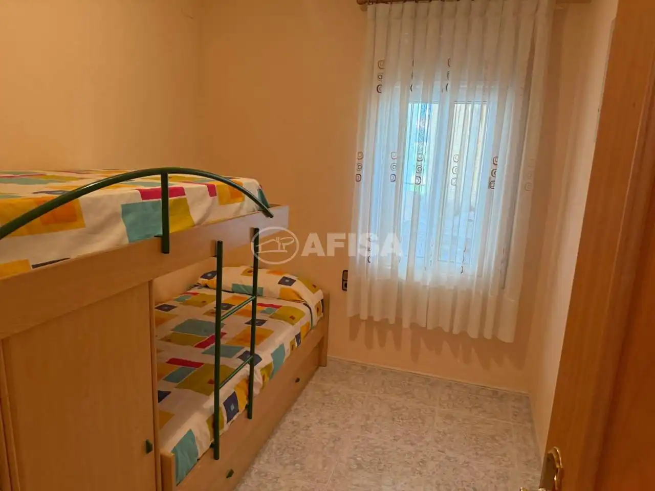 Habitación de Casa adosada en venta en Sils con Aire acondicionado, Calefacción y Terraza