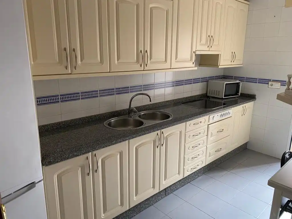 Mini appartamento con ascensore in affitto a Nuevo Cáceres, imagen 8