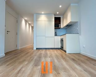 Kitchen of Flat to rent in A Coruña Capital   with Heating, Parquet flooring and Terrace