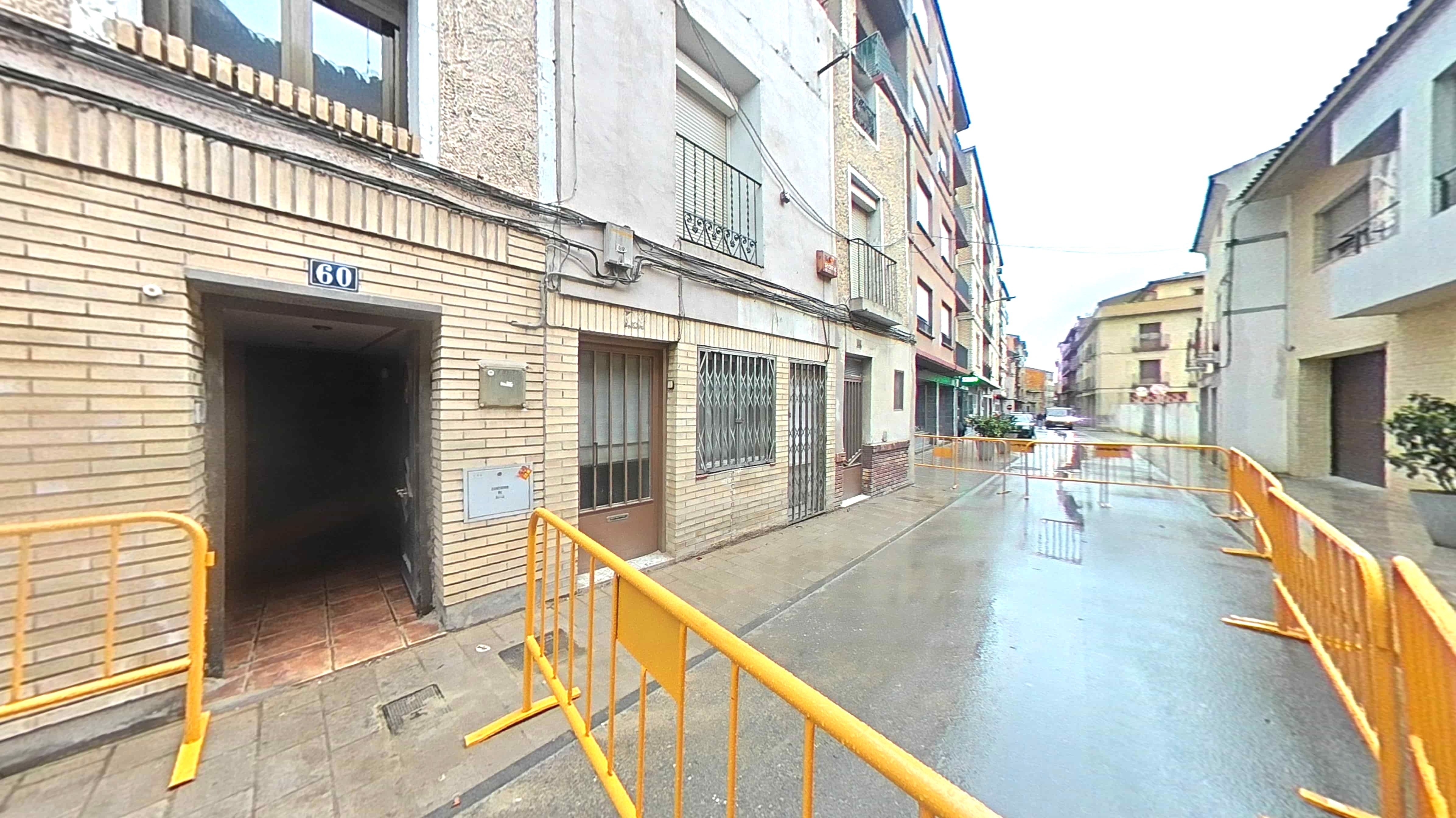 Vista exterior de Casa o xalet en venda en Tauste amb Calefacció i Traster