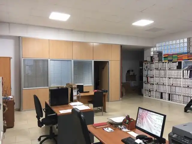 Business premises for sale in La Devesa, imagen 4