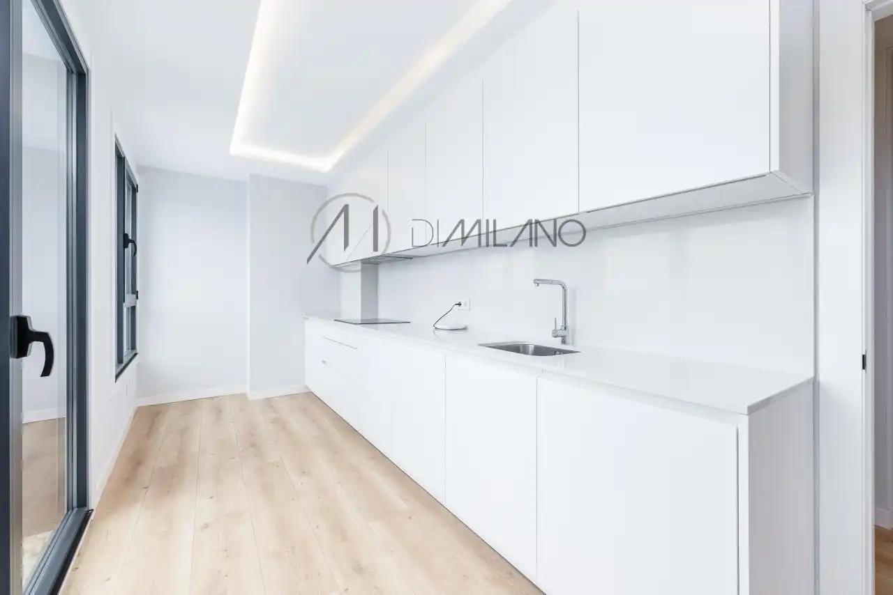 Cocina de Ático en venta en Vigo  con Calefacción, Terraza y Piscina
