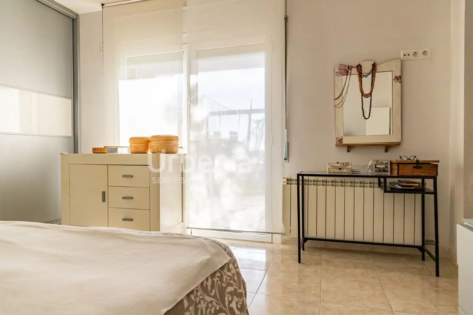 Schlafzimmer von Haus oder Chalet zum Verkauf in Argentona mit Privatgarten, Abstellraum und Schwimmbad