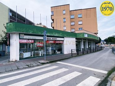 Business premises for sale in calle d'Artur Mundet