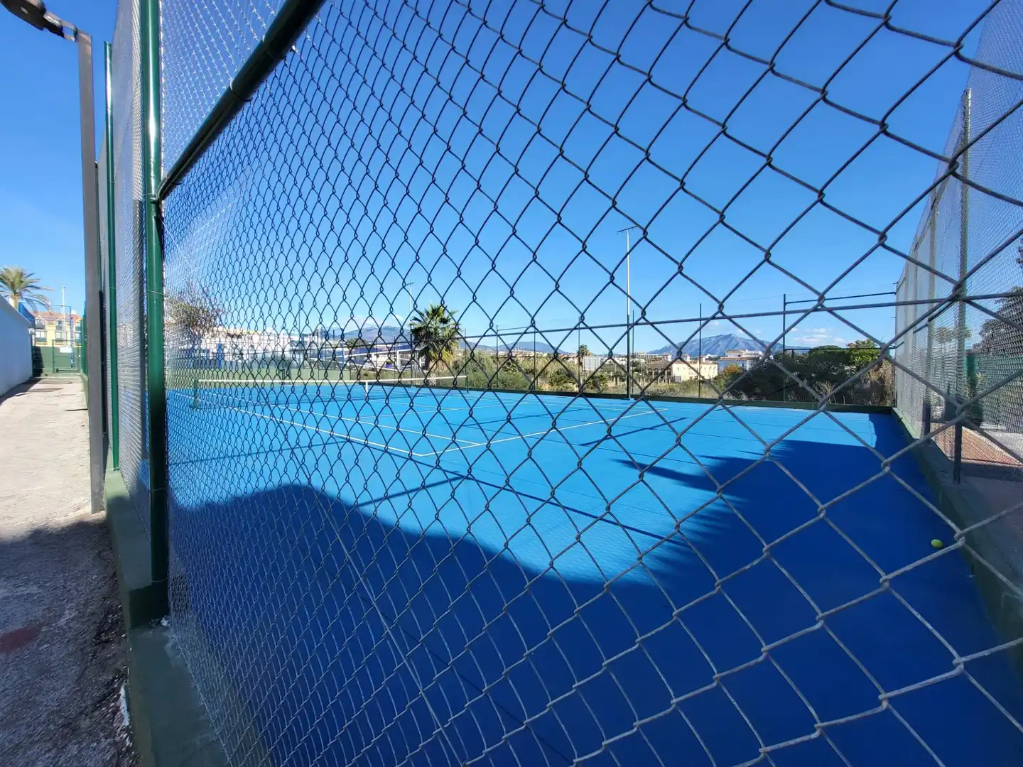 Piscina de Casa o chalet en venta en Estepona con Aire acondicionado, Calefacción y Terraza