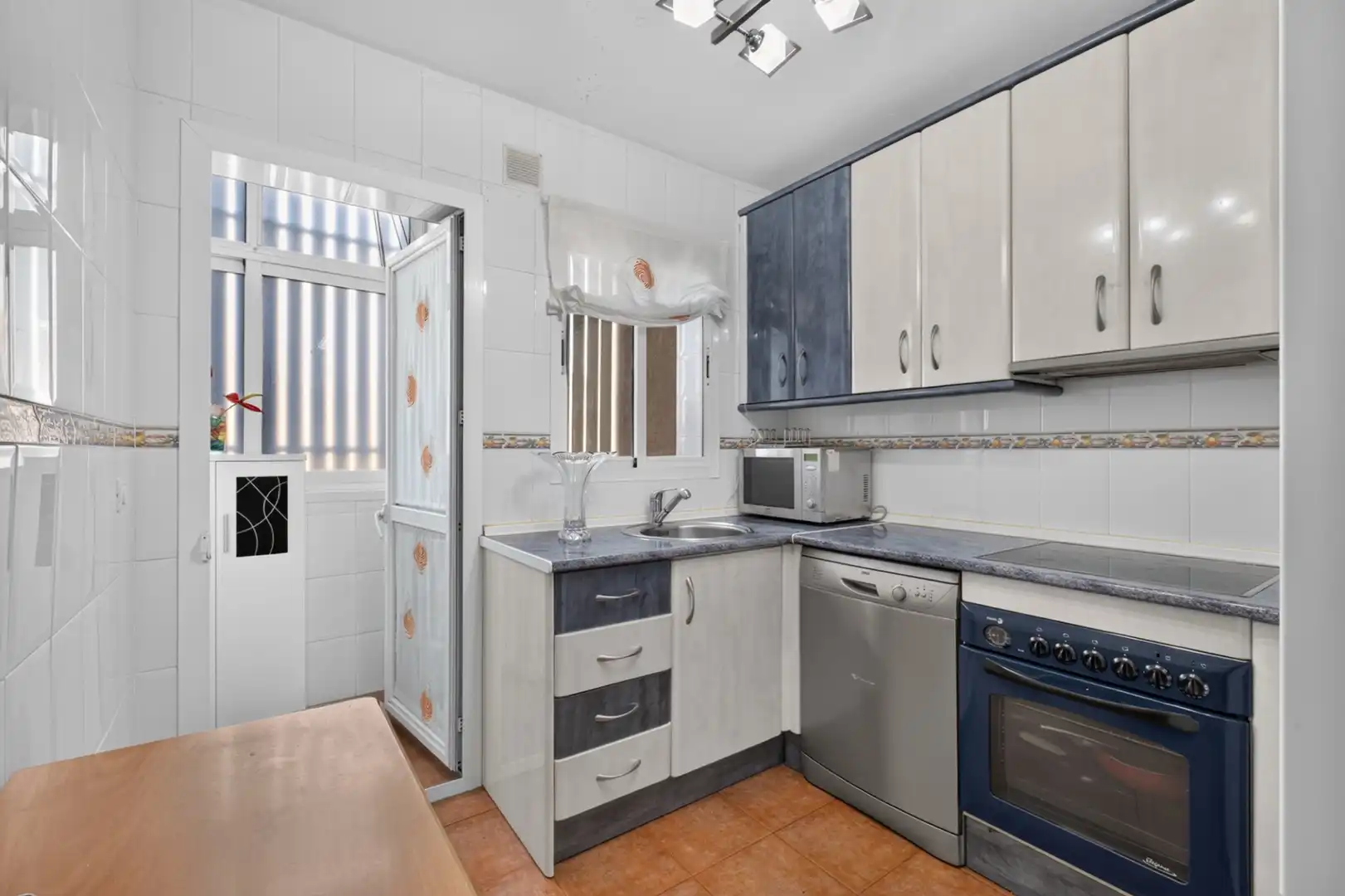 Cocina de Piso en venta en Málaga con Aire acondicionado