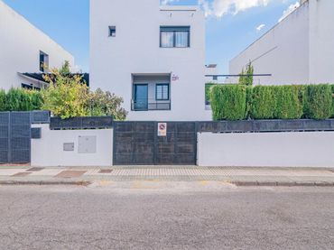 Villa avec piscine à vendre à Loma Verde