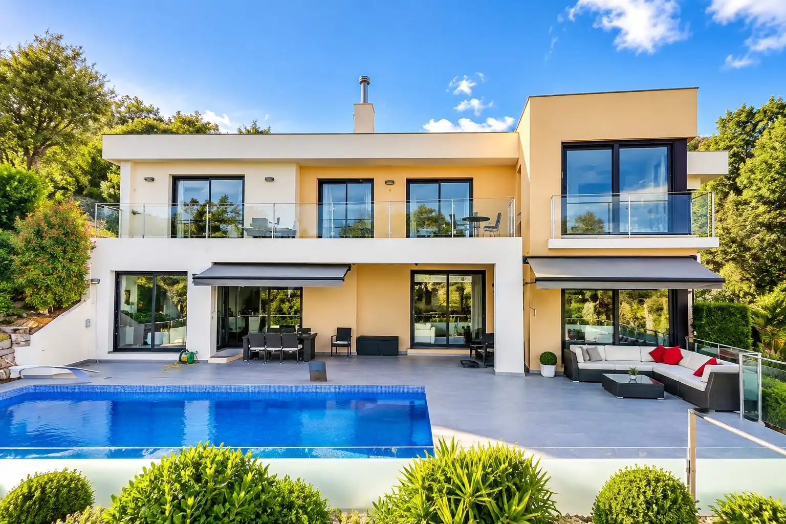 Maison avec piscine à vendre à Carrer Venus