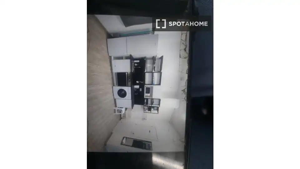 Kitchen of Flat for rent in Madrid  with Air Conditioner, Heating and Furnished