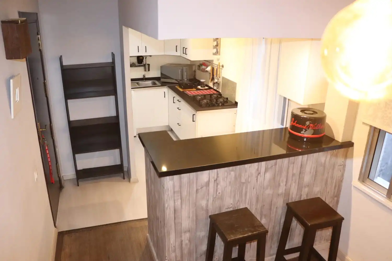Cocina de Piso de alquiler en San Juan de Aznalfarache con Aire acondicionado y Amueblado