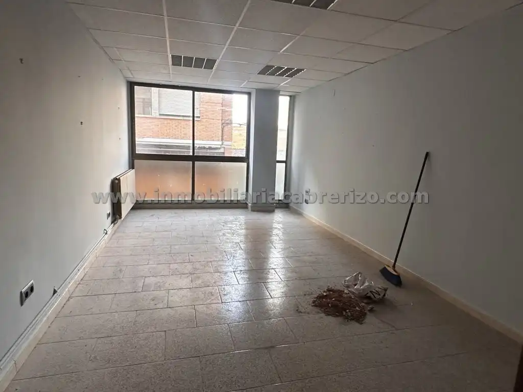 Office for sale in Nájera  with Heating
