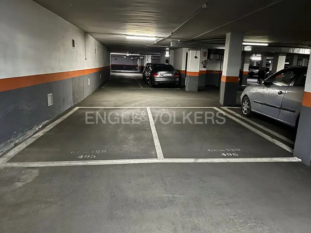 Parking de Garaje en venta en Madrid