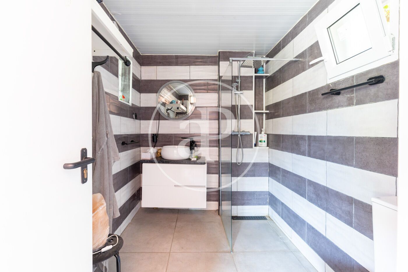 Baño de Casa o chalet en venta en Cerdanyola del Vallès con Aire acondicionado, Calefacción y Jardín privado