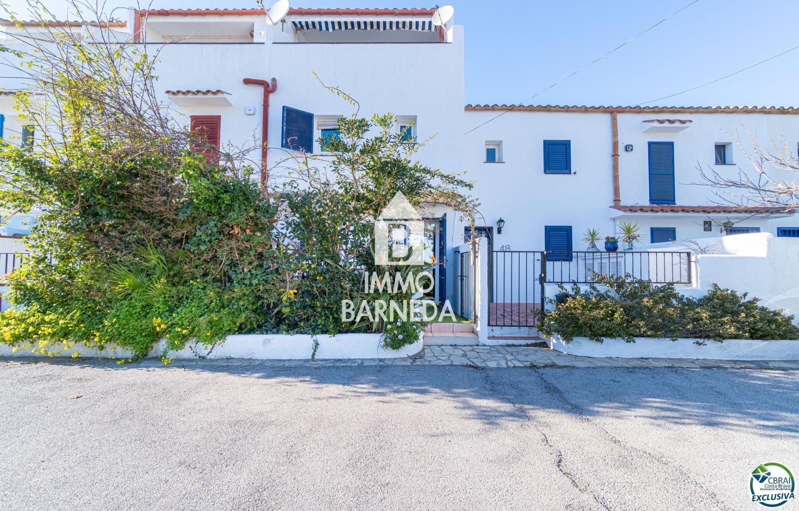 Exterior view of House or chalet for sale in Empuriabrava  with Air Conditioner, Heating and Terrace