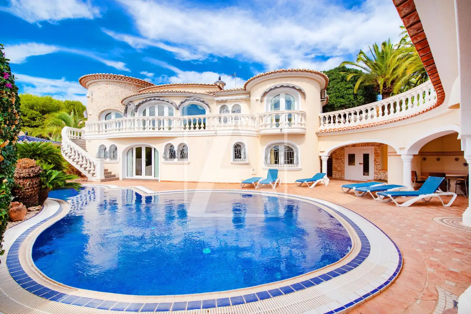 Villa con piscina in vendita a Cala Advocat - Baladrar