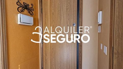 Foto 2 de Piso de alquiler en Alfareros, Camarma de Esteruelas, Madrid
