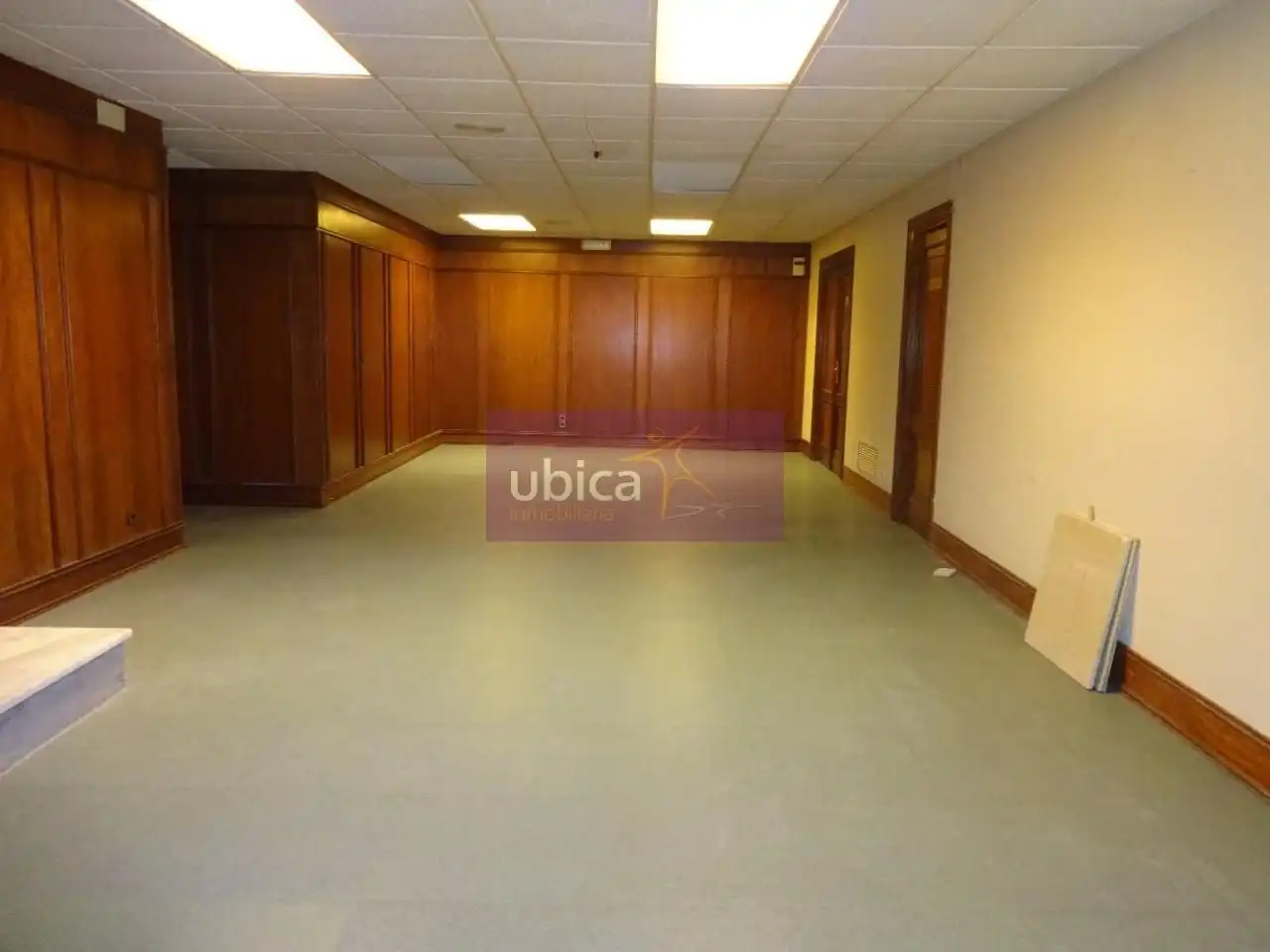 Oficina de lloguer a O Porriño, imagen 2
