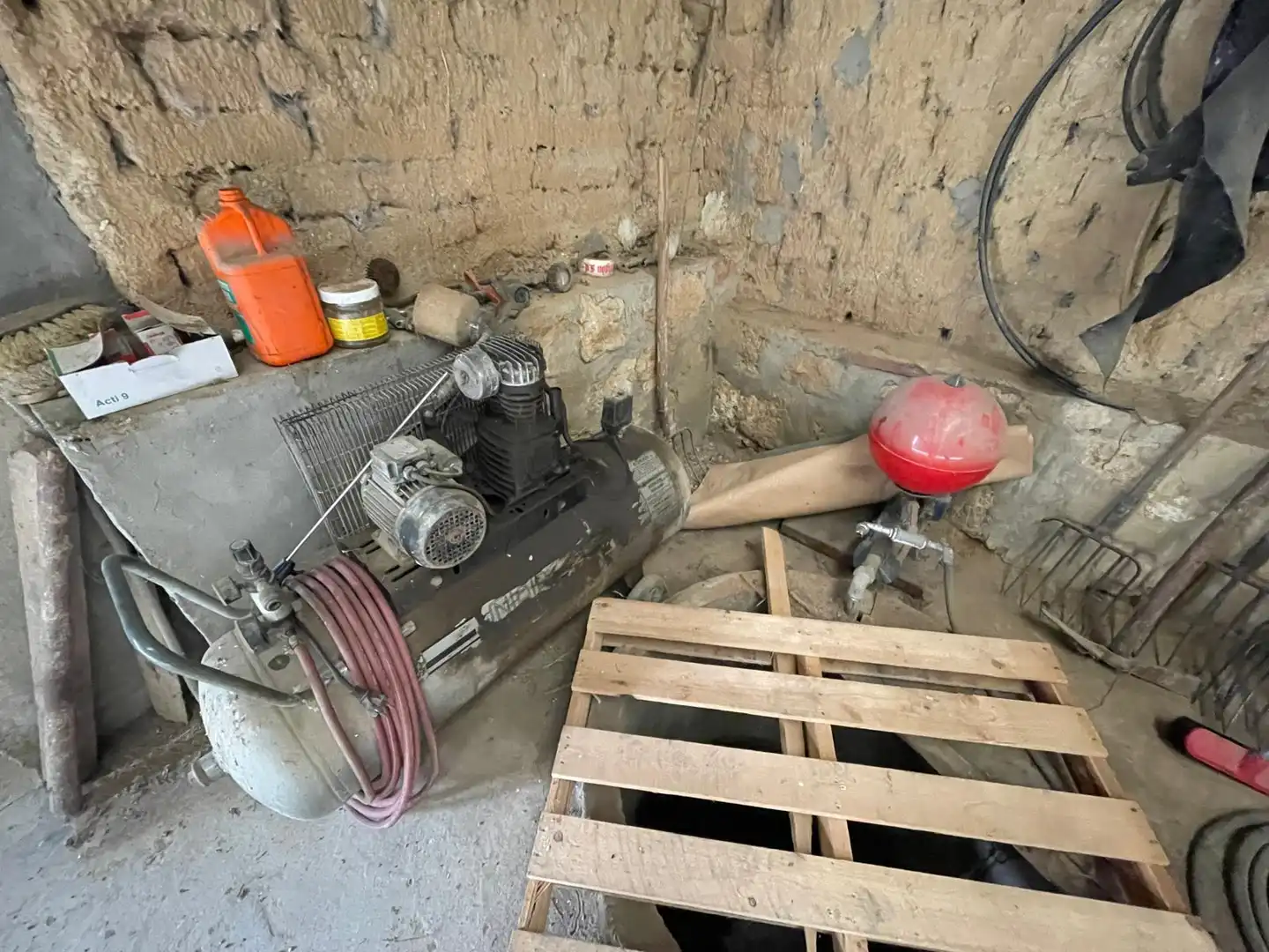 Nave industrial en venta en Mucientes
