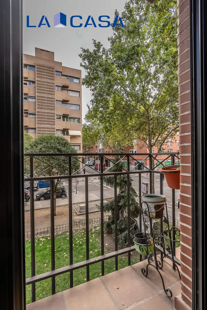 Pis amb terrassa en venda a Calle de Ramírez de Prado, imagen 2