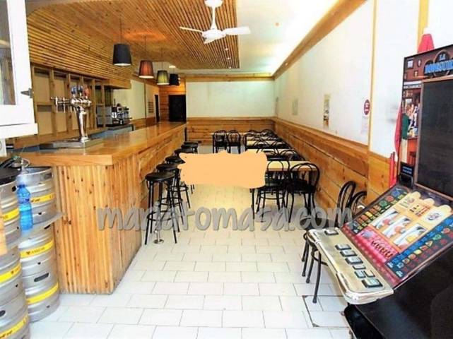 Local comercial en Venta en Carlos VII Etorbidea en La Florida