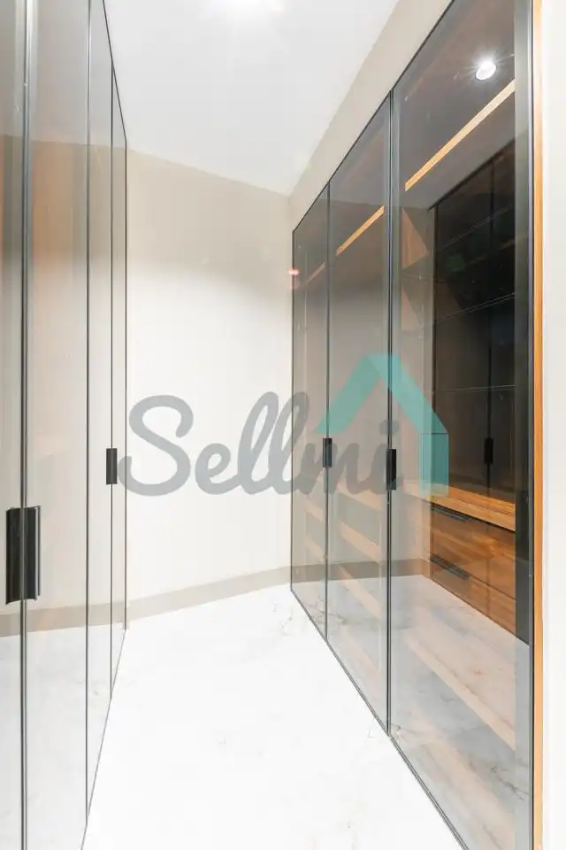 Piso en venta en Oviedo  con Calefacción, Trastero y Balcón
