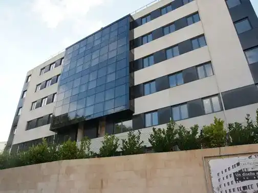 Vista exterior de Apartament de lloguer en Viveiro amb Jardí privat, Parquet i Traster