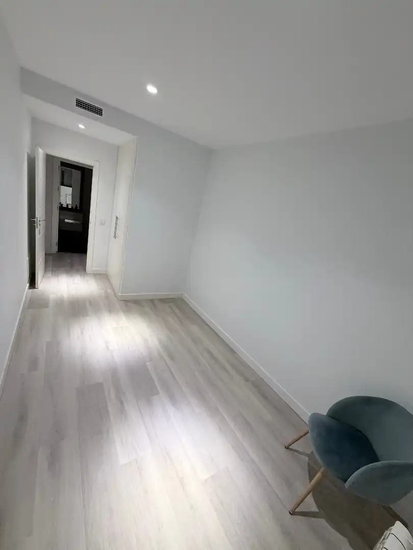 Wohnung zur Miete in La Moraleja mit Klimaanlage, Heizung und Parkett