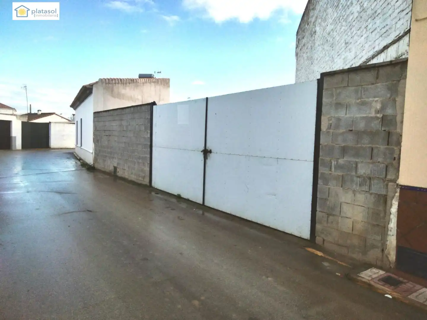 Vista exterior de Casa o chalet en venta en Albaida del Aljarafe