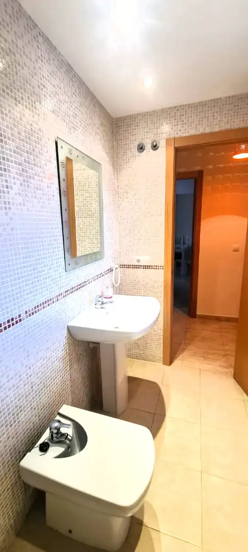 Baño de Piso en venta en Torreblanca con Terraza y Piscina comunitaria