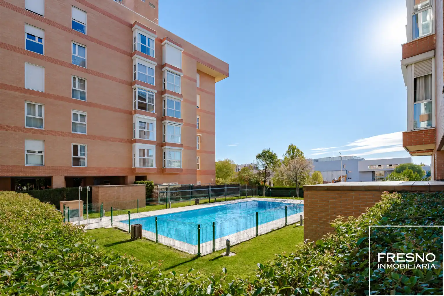 Piscina de Piso en venta en Madrid con Aire acondicionado, Calefacción y Parquet