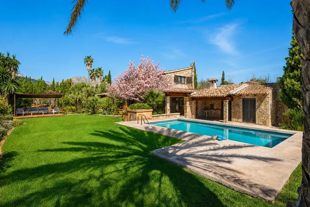Casa rústica con piscina en venta en Pollença Poble, imagen 3