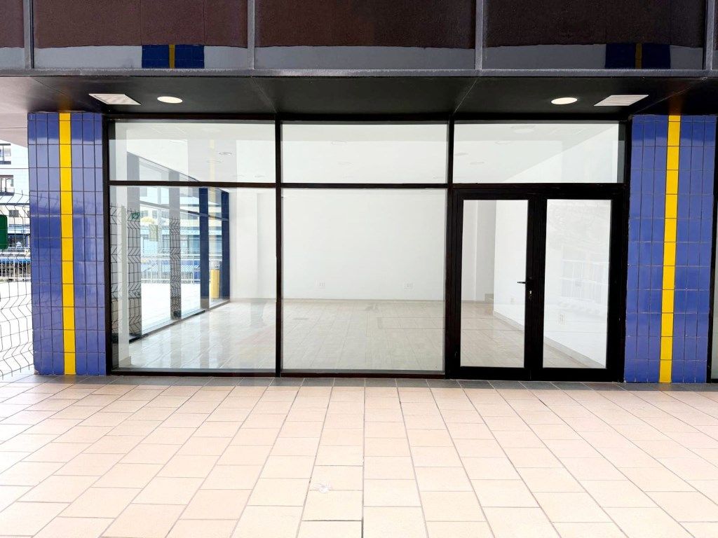 Oficina de lloguer en Arona