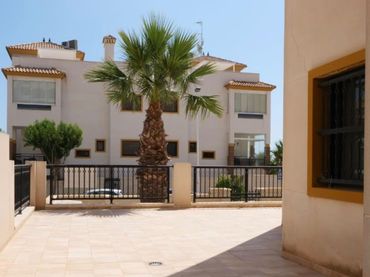 Apartament amb piscina en venda a Pueblo