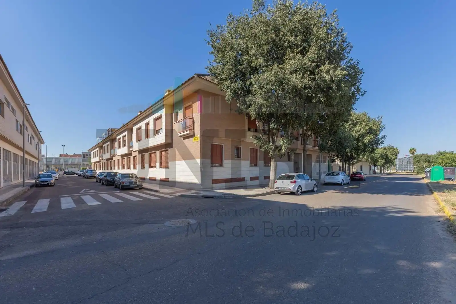 Vista exterior de Àtic en venda en Badajoz amb Aire condicionat, Calefacció i Terrassa
