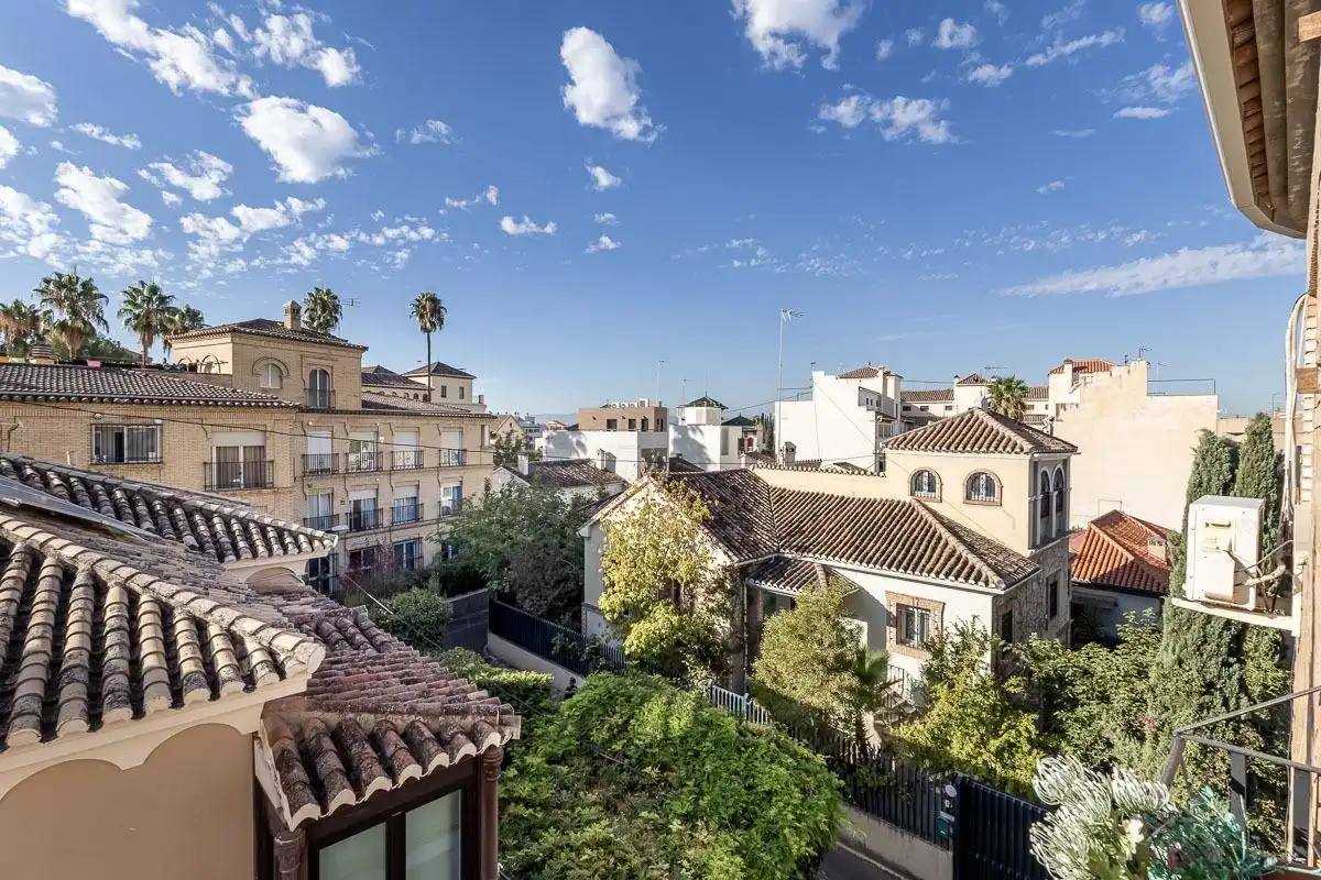 Appartement avec terrasse à louer à Genil, imagen 3