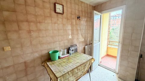 Foto 2 de Piso en venta en Estrecha,la, HUCA - La Cadellada, Oviedo
