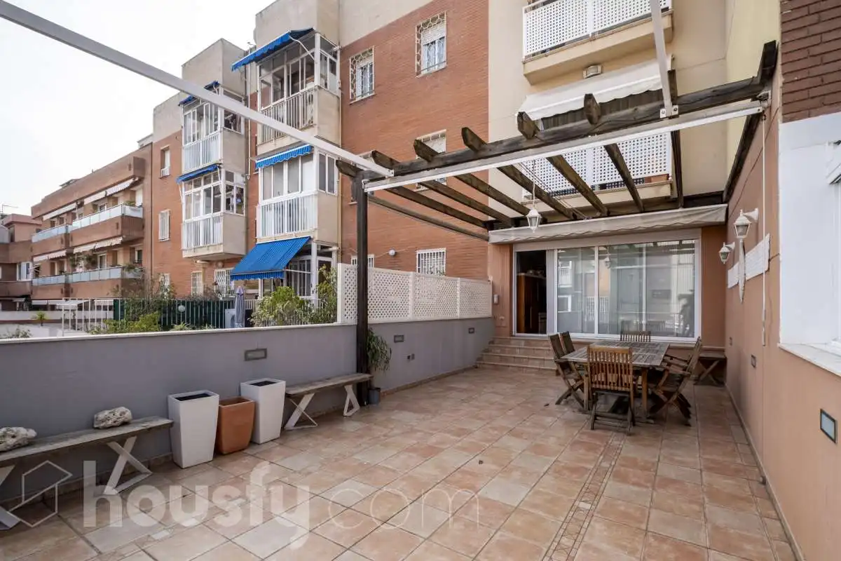 Terraza de Casa o chalet en venta en Barcelona con Aire acondicionado, Terraza y Trastero