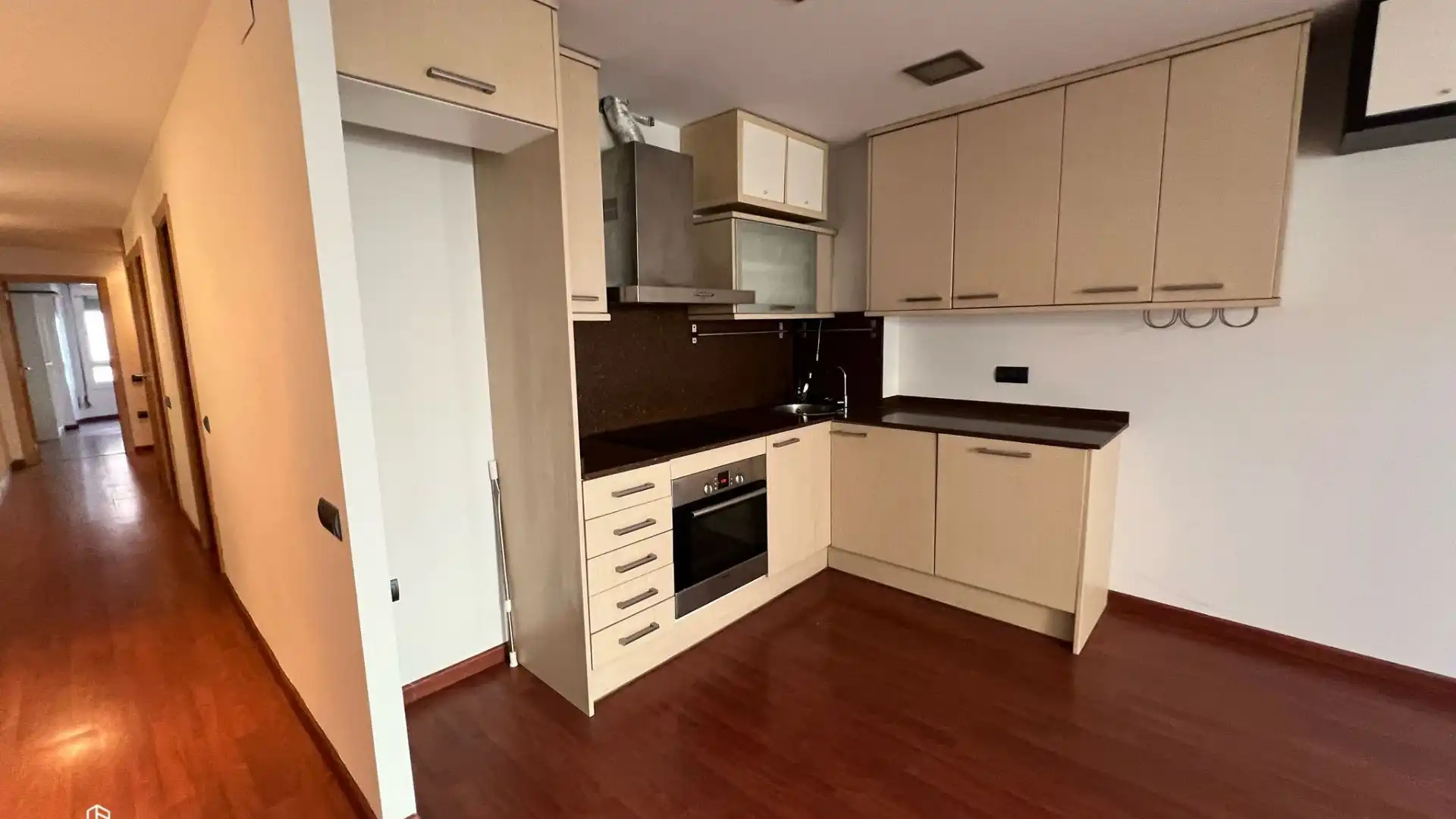 Cuina de Pis en venda en Terrassa amb Aire condicionat, Calefacció i Traster