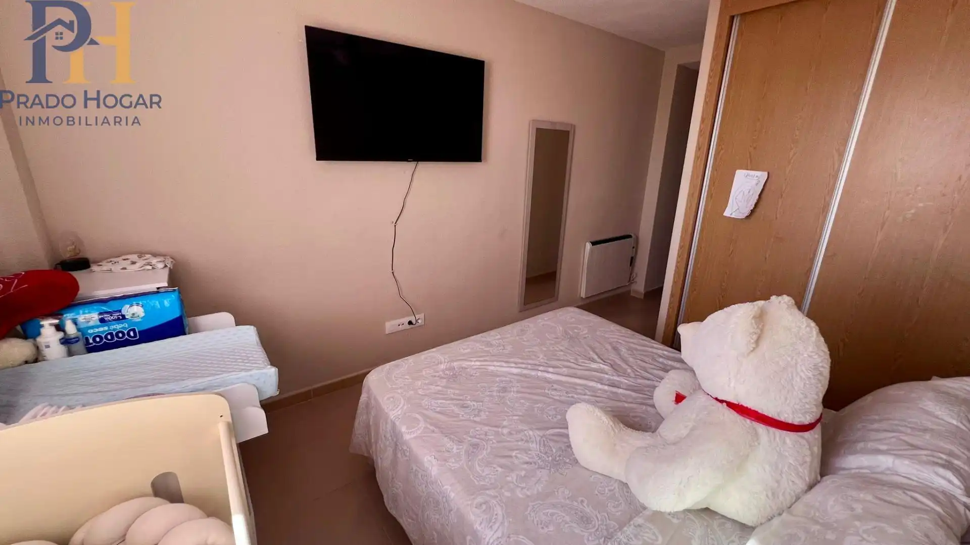Bedroom of Flat for sale in El Casar de Escalona  with Heating, Balcony and Community pool