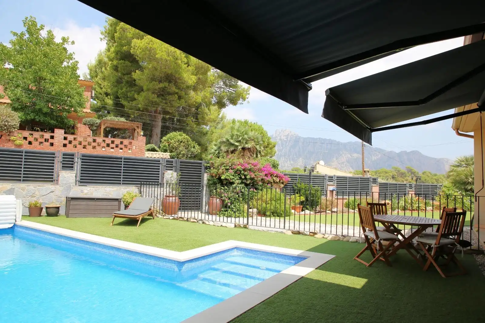 Villa avec terrasse à vendre à Els Hostalets de Pierola, imagen 3