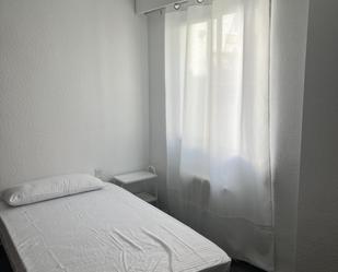 Dormitori de Apartament per a compartir en  Valencia Capital amb Aire condicionat, Moblat i Forn