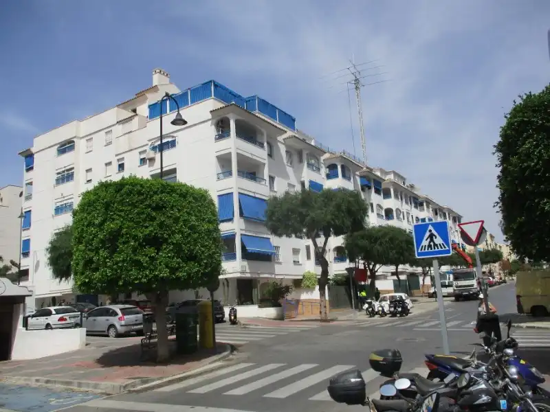 Vista exterior de Piso en venta en Mijas con Terraza