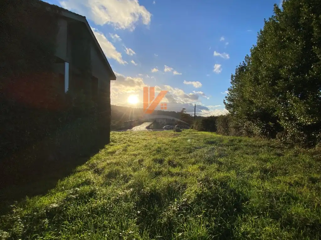 Haus oder Chalet zum Verkauf in Santiago de Compostela  mit Privatgarten, Terrasse und Balkon
