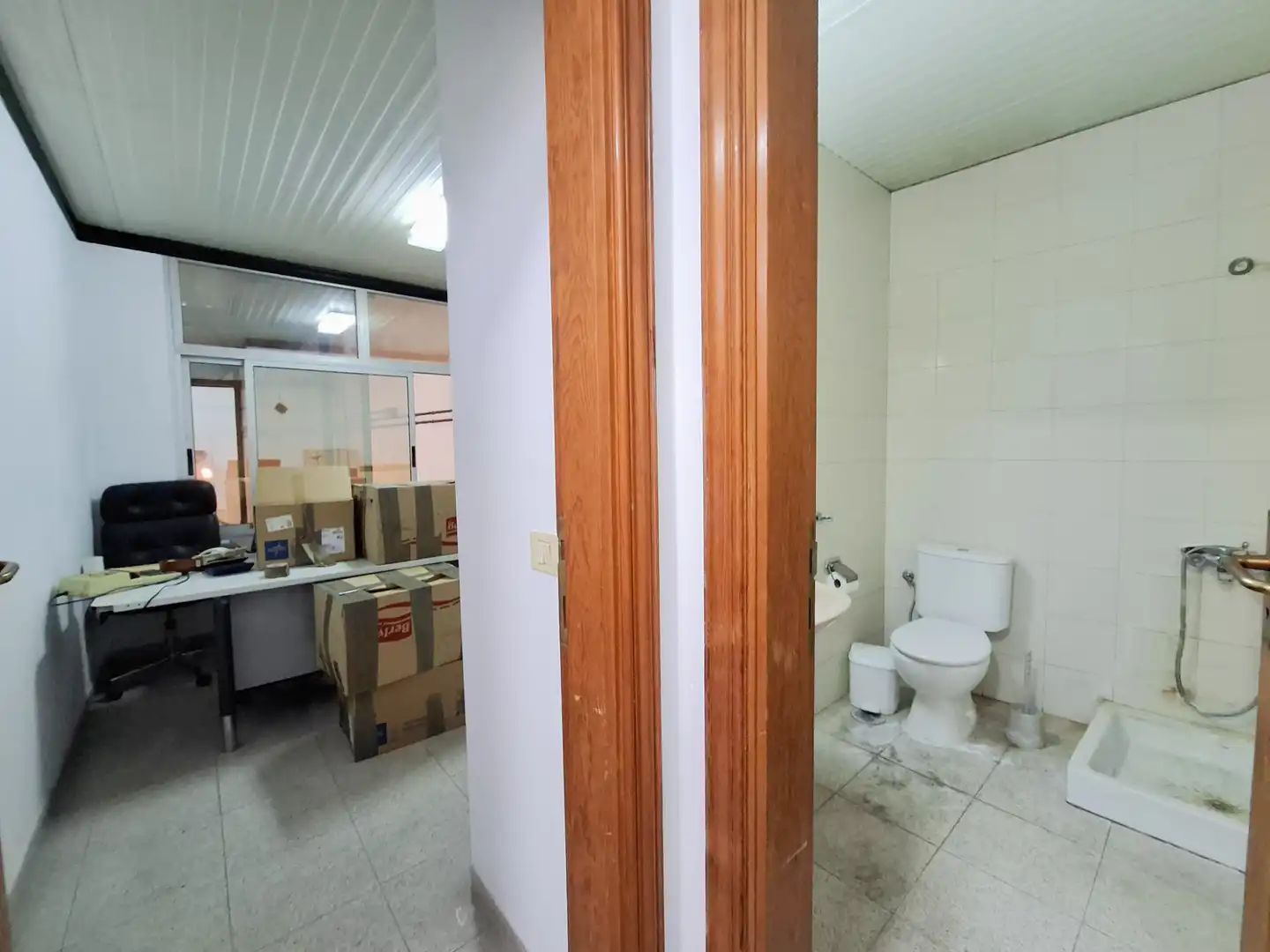 Baño de Nave industrial en venta en San Cristóbal de la Laguna