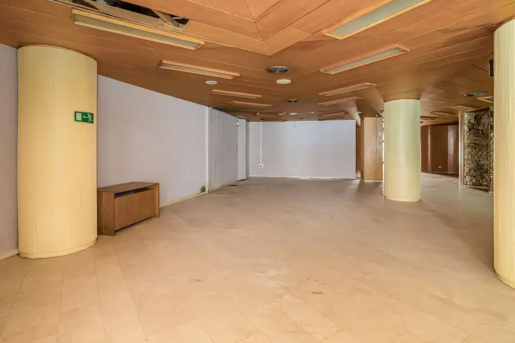 Gewerbefläche zum Verkauf in Av de Ifach, imagen 4