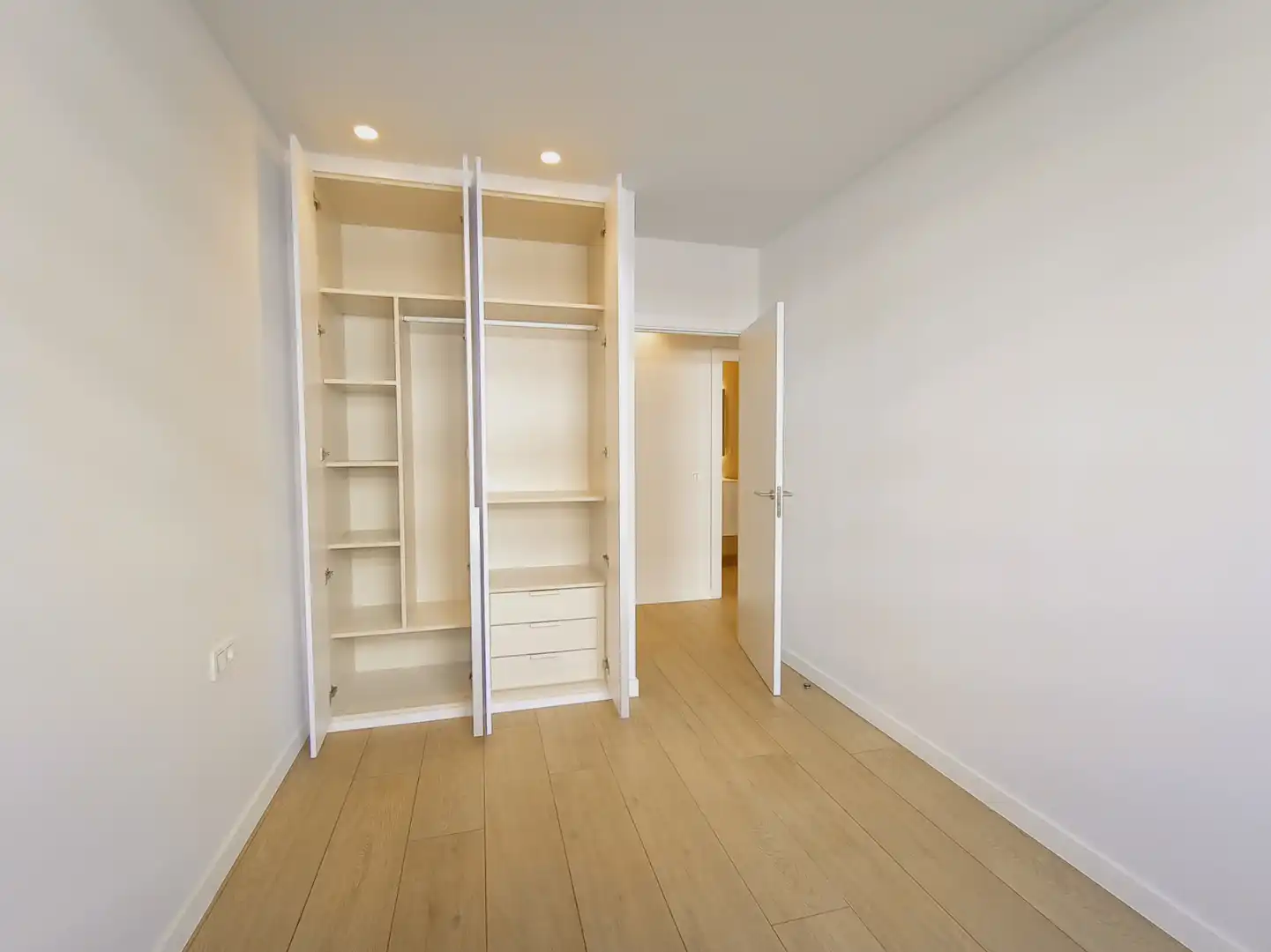 Habitación de Piso de alquiler en  Pamplona / Iruña con Calefacción, Terraza y Trastero