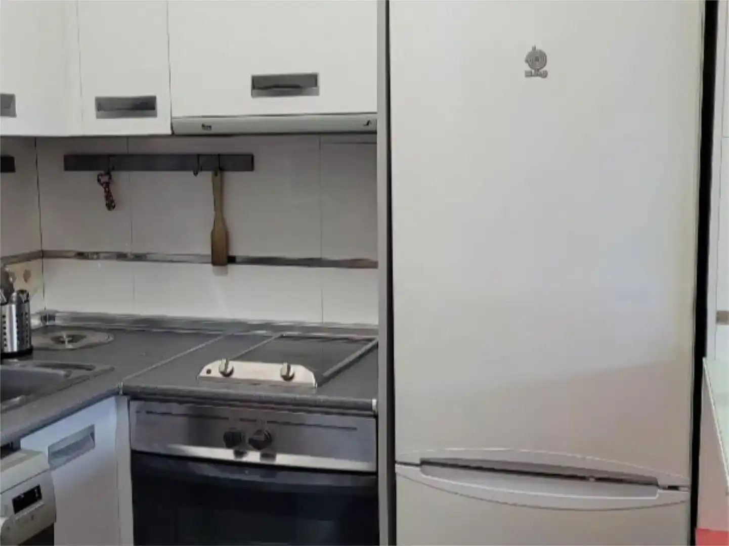 Cuina de Pis en venda en Valladolid Capital amb Piscina